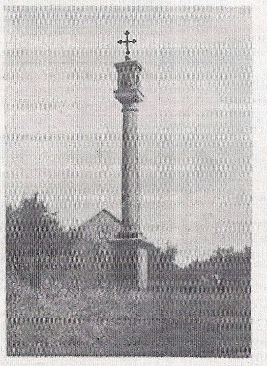 Unikalna fotografia z 1906 roku z podpisem: Zielonki. Słup na kopcu w części wsi zw. „Rozdziałowskiem”.